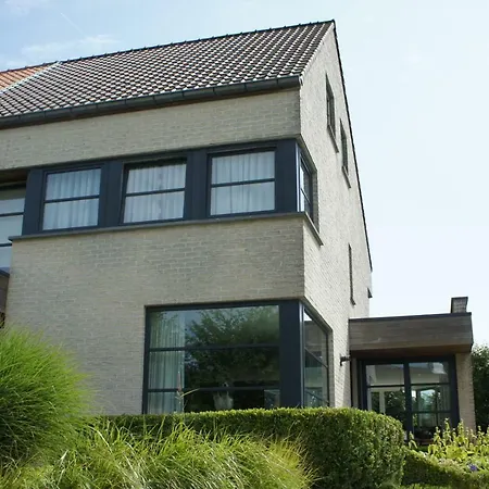 Oda ve Kahvaltı De Windhaan